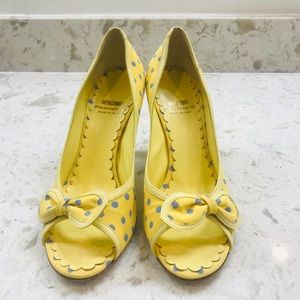 Moschino yellow and blue polka dot peep toe pumps